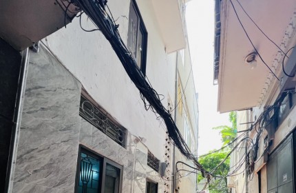 Chính chủ cho thuê nhà riêng nguyên căn Đại La, 4 tầng, 30m2, chỉ 10 Triệu (có thương lượng)